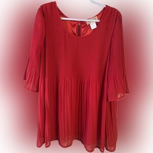 Lady Noiz Red Bell Sleeve Pleated Blouse